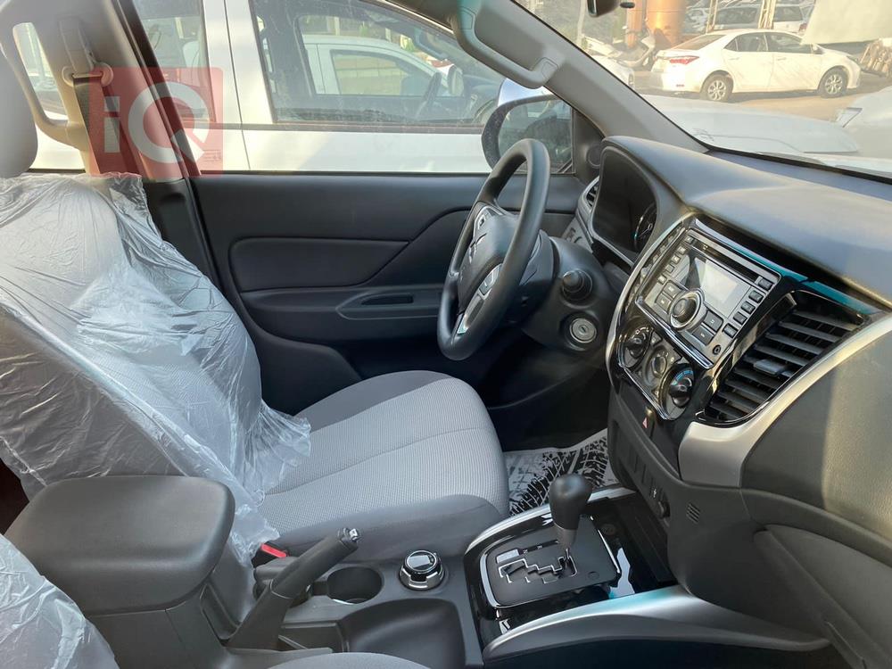ميتسوبيشي L200